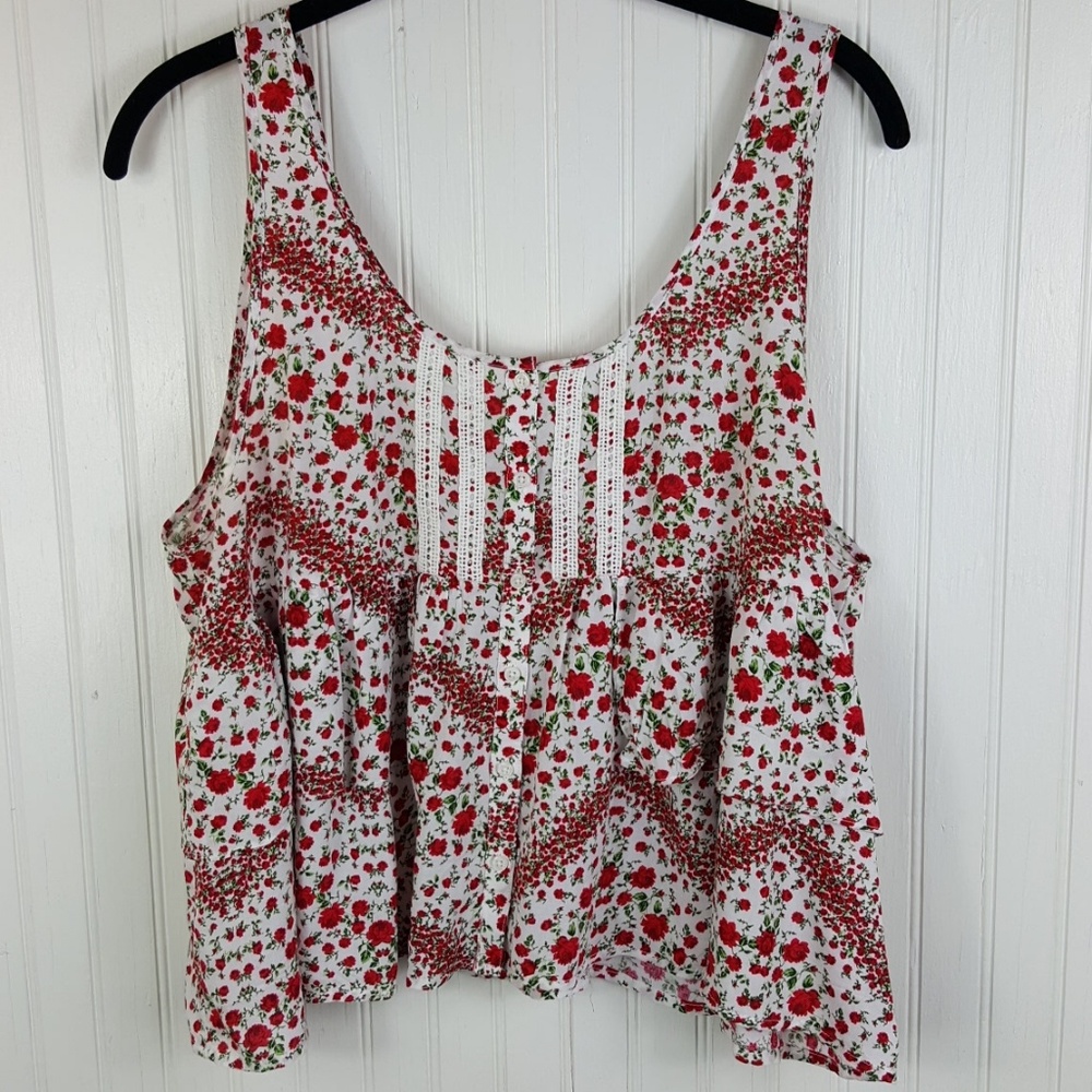 NEED A SUPER CUTE FESTIVAL TOP? HERE IT IS!!🌹🌹
